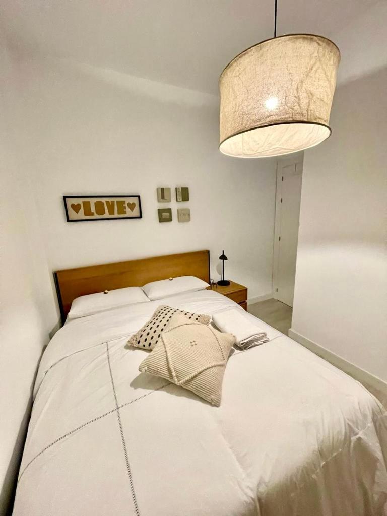 Apartament Historical Centre! Private Terrace & Gym-near Public Parking