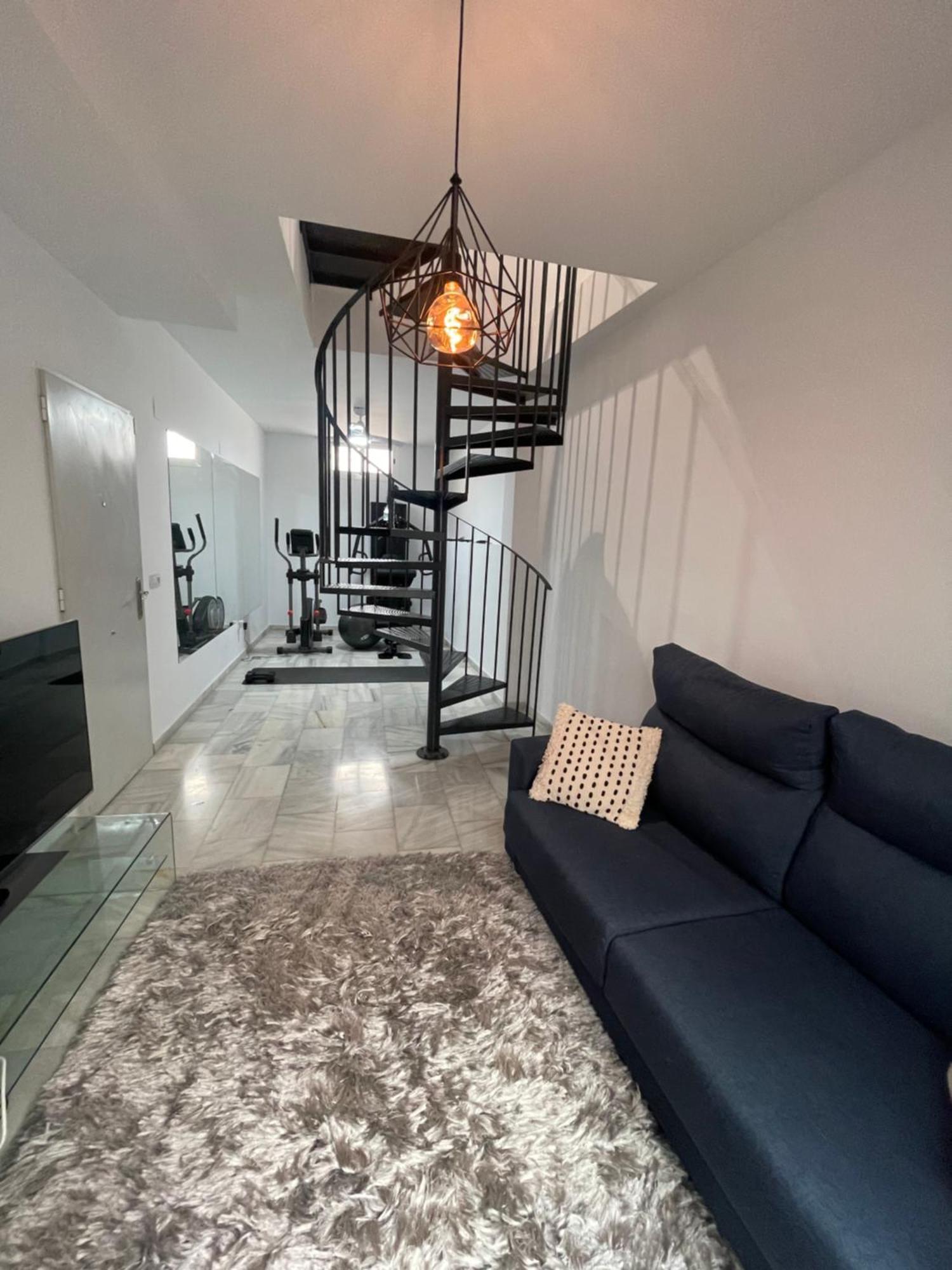 Historical Centre! Private Terrace & Gym-near Public Parking Apartament