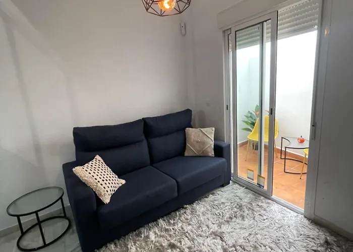 Historical Centre! Private Terrace & Gym-Near Public Parking